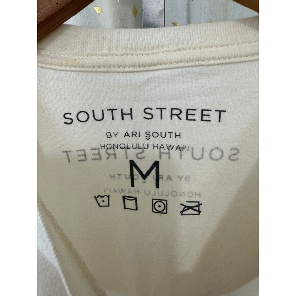 South Street By Ari South Hawaiian Wahine Lei Maile T-Shirt M - Picture 4 of 5